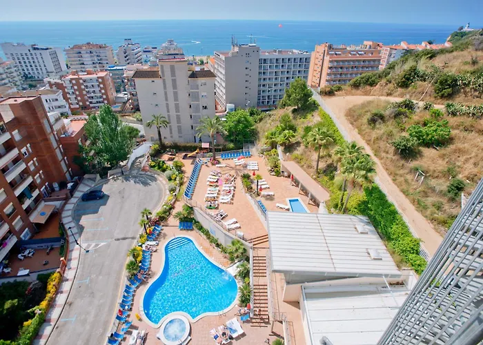 Hotel Oasis Park Splash